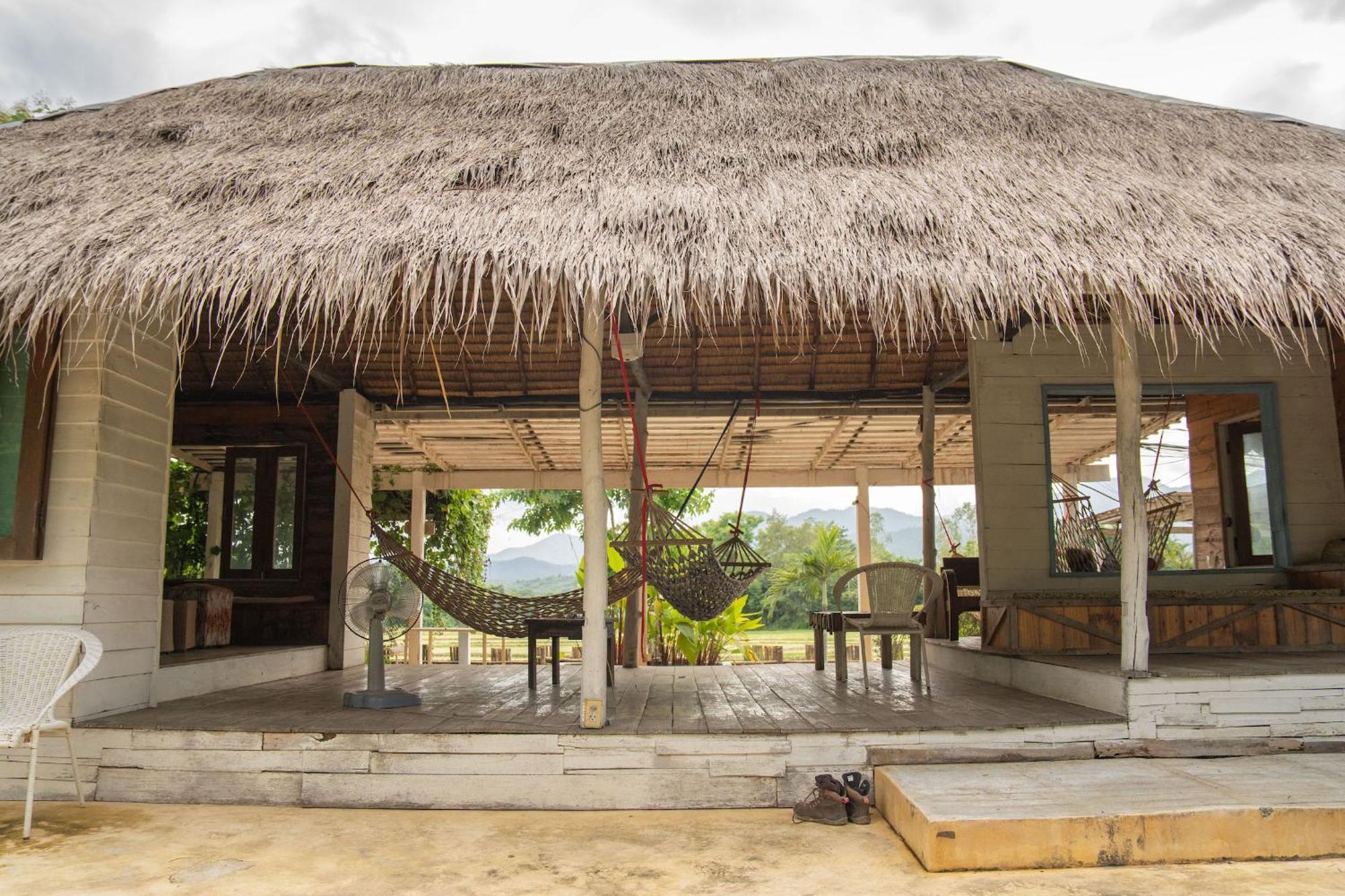 Butterfly Hostel, Pai Exteriör bild