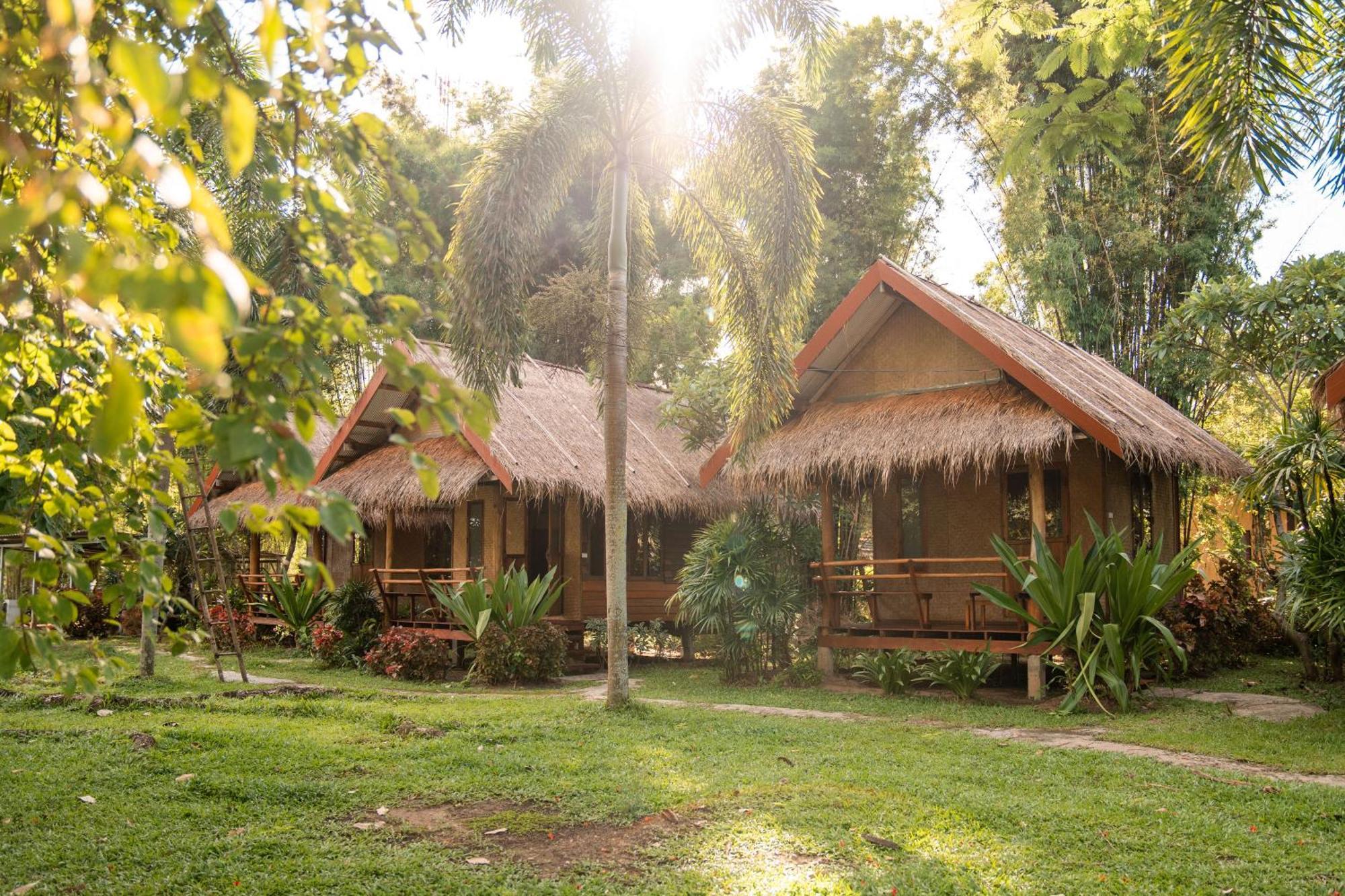 Butterfly Hostel, Pai Exteriör bild