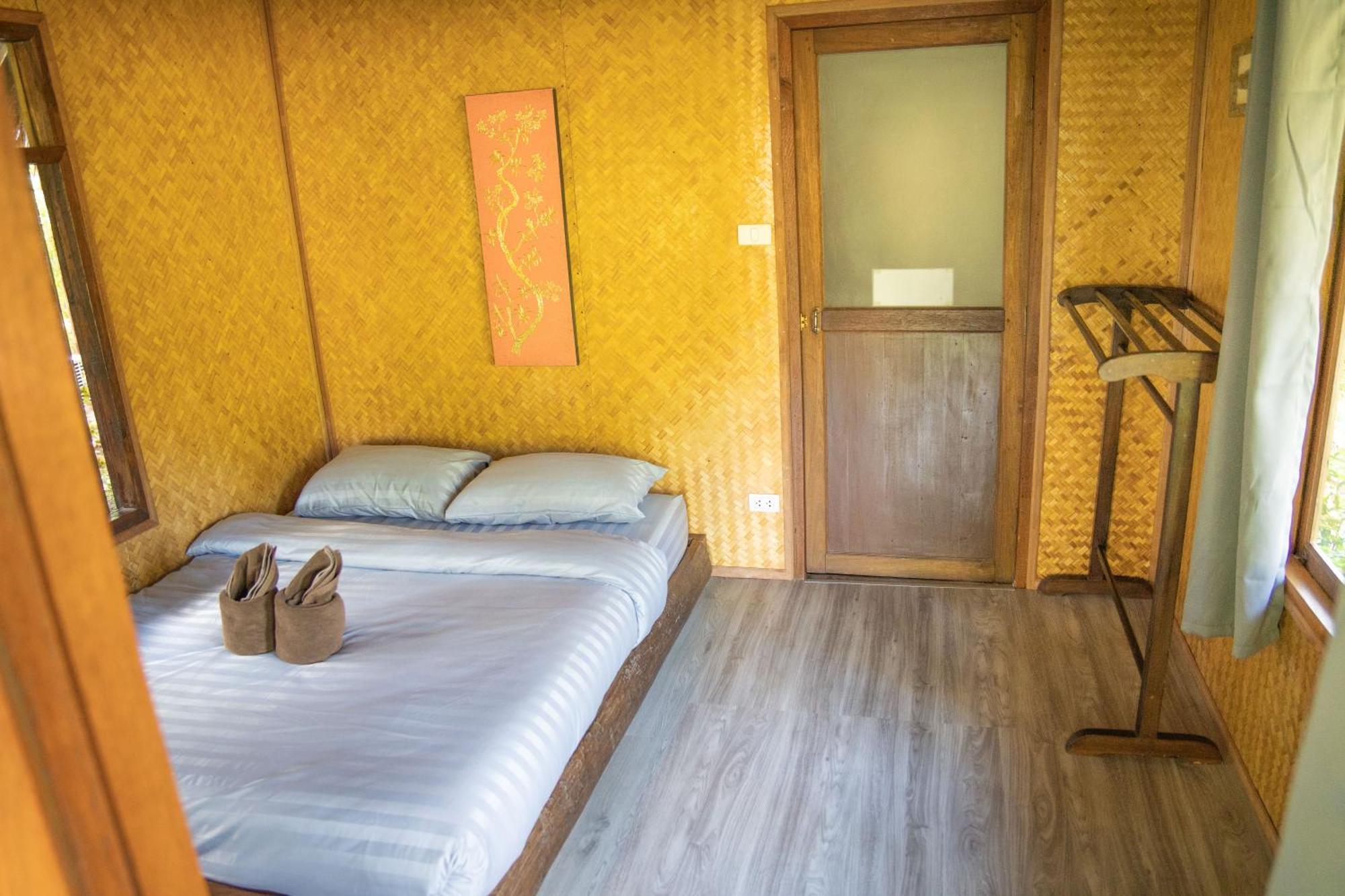 Butterfly Hostel, Pai Exteriör bild